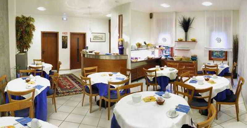 בית מלון כפרי Paris