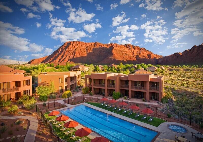 Otel Red Mountain Resort