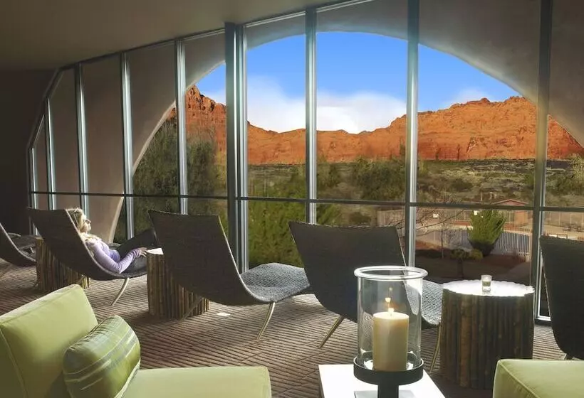 Отель Red Mountain Resort