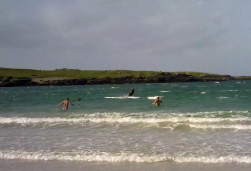 호텔 Roundstone House