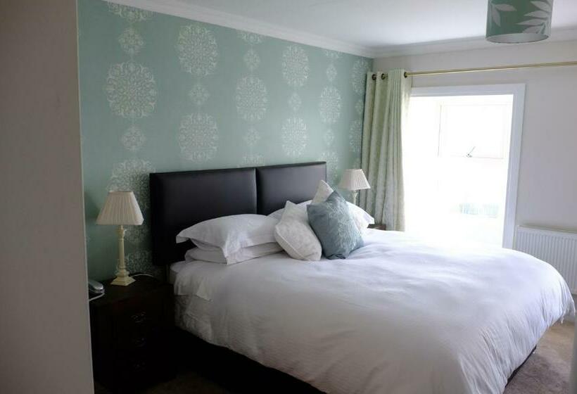 בית מלון כפרי Roundstone House