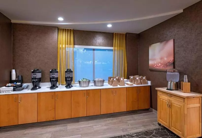 هتل Springhill Suites Boise West/eagle