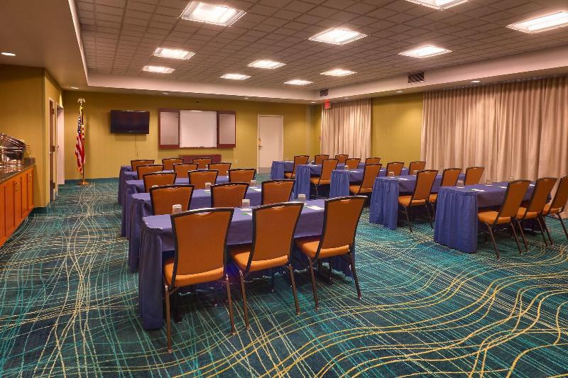 Отель Springhill Suites By Marriott Yuma