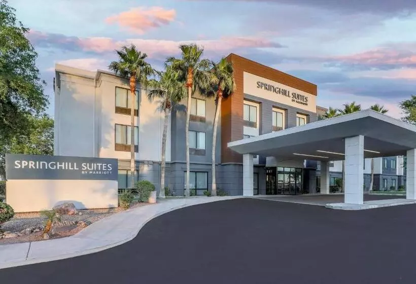 هتل Springhill Suites By Marriott Yuma