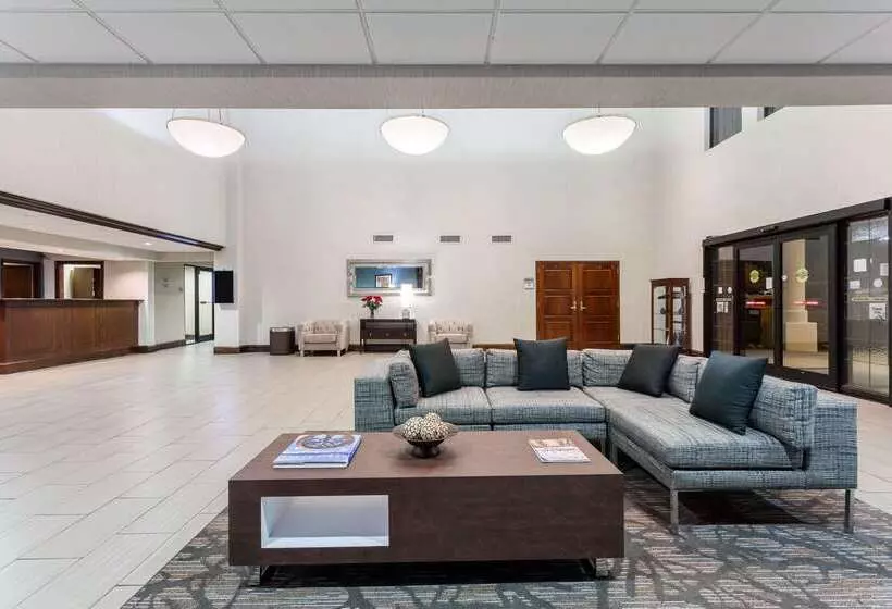 هتل Wingate By Wyndham High Point