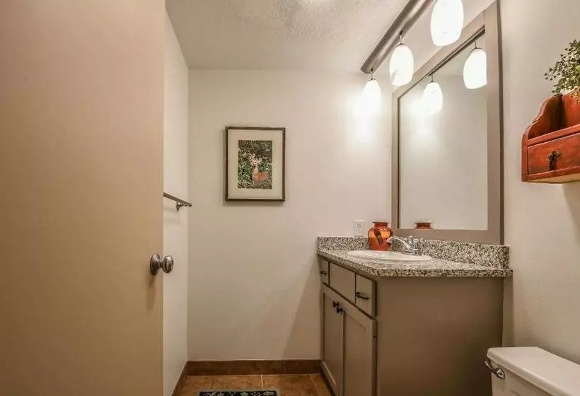 The Pines Condominiums