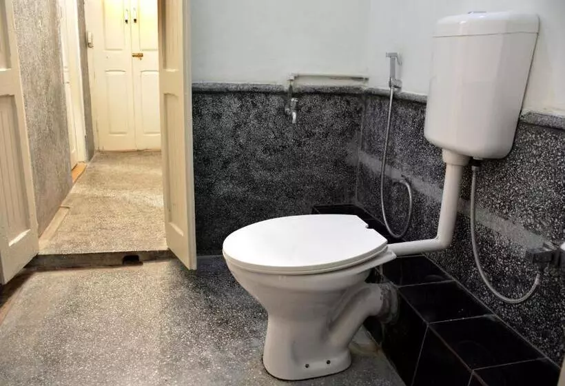 Aamiaismajoitus (B&B) Solan Retreat