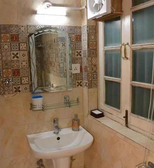 Aamiaismajoitus (B&B) Solan Retreat