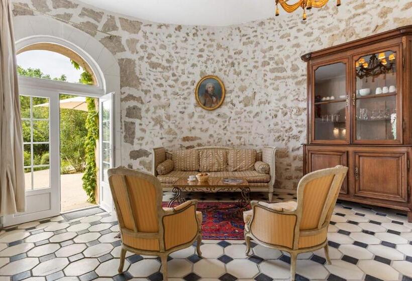 Château Hermitage De Combas