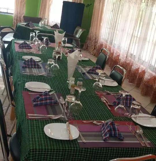 Hotelli Africa Lodge Arusha