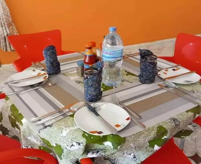 Hotelli Africa Lodge Arusha