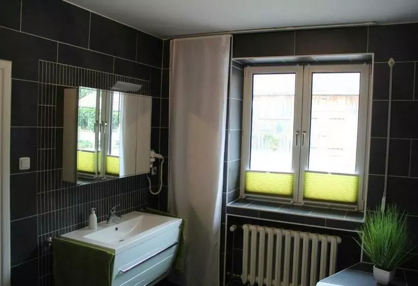 ホテル Ferienwohnung Auf Dem Alpaka Hof