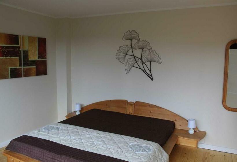 Отель Ferienwohnung Auf Dem Alpaka Hof