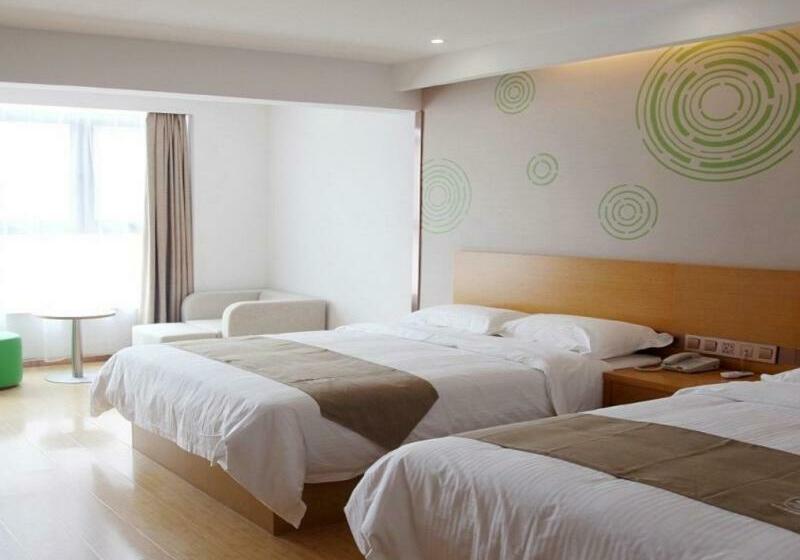 酒店 Greentree Inn Jinan Licheng District Fenghuang Road High Speed Railway East Station Express