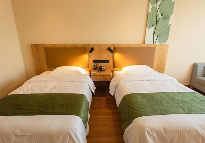 Отель Greettree Inn Jieshou Renmin Road Guozhen Plaza