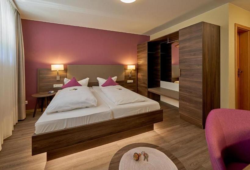 בית מלון כפרי Gästehaus Schmitt Und Tacheles Landrestaurant