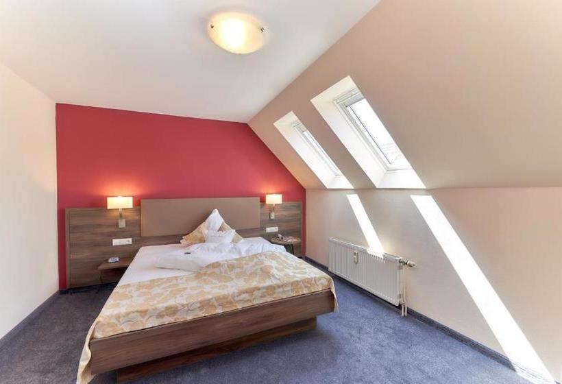 בית מלון כפרי Gästehaus Schmitt Und Tacheles Landrestaurant