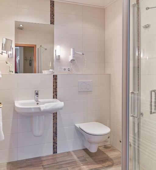 בית מלון כפרי Gästehaus Schmitt Und Tacheles Landrestaurant