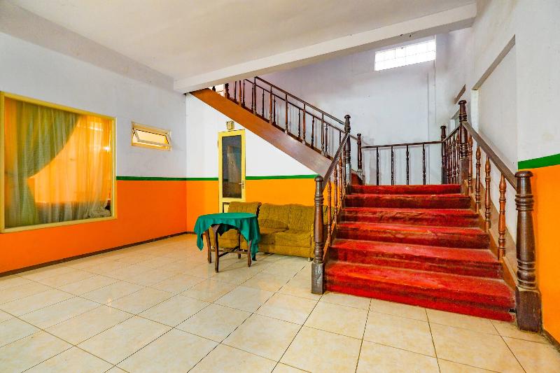 Hotel Oyo 2855 Sartika  Pati