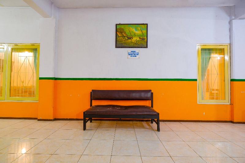 Hotel Oyo 2855 Sartika  Pati