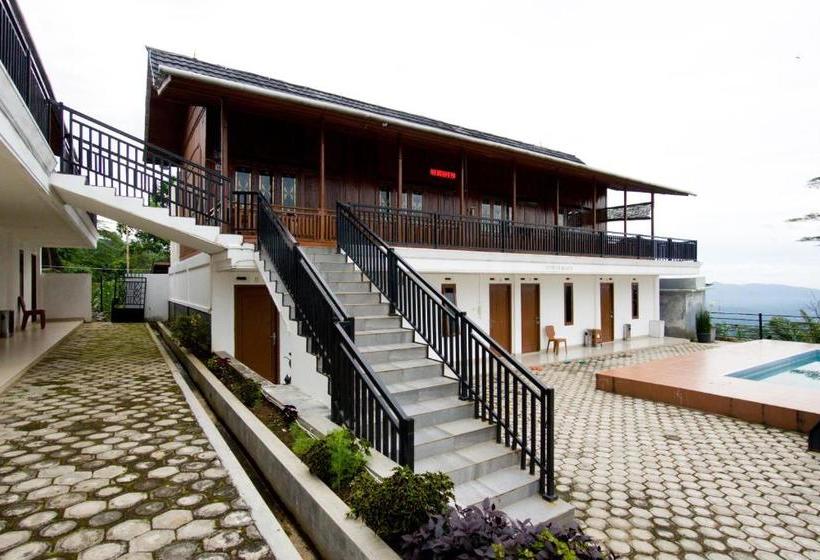 בית מלון כפרי Oyo 3087 Putri Sriwijaya  & Resort Syariah