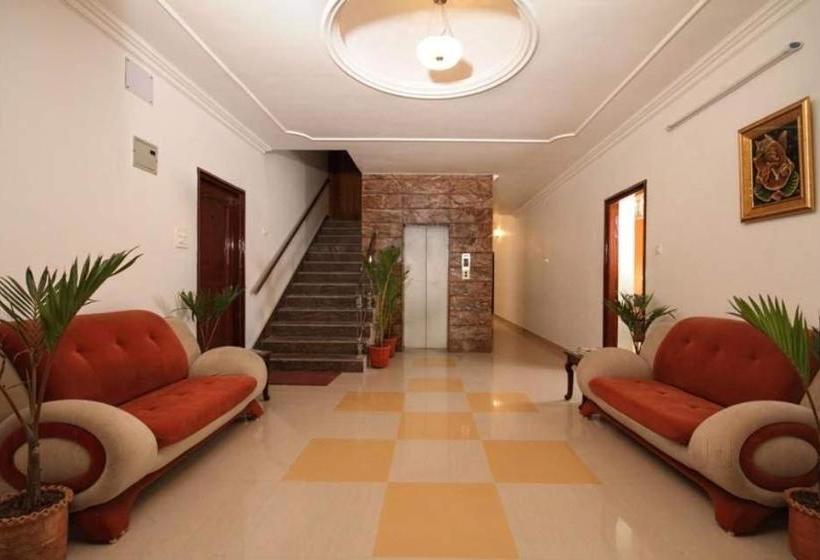 בית מלון כפרי Polo Regency