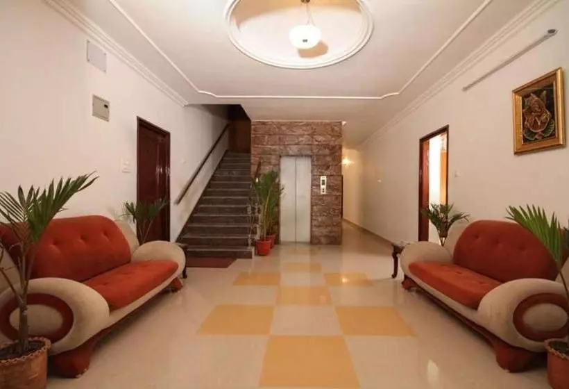 هتل Polo Regency