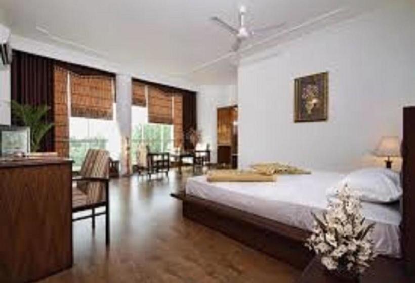 בית מלון כפרי Polo Regency