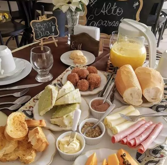 Hotelli Pousada Encanto Das Montanhas