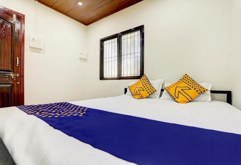 ホテル Spot On Nandish Lodge