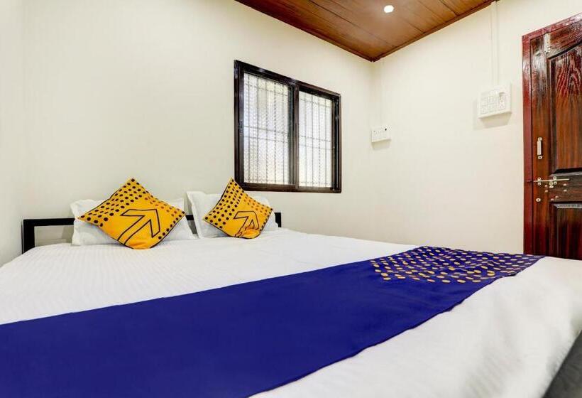 ホテル Spot On Nandish Lodge