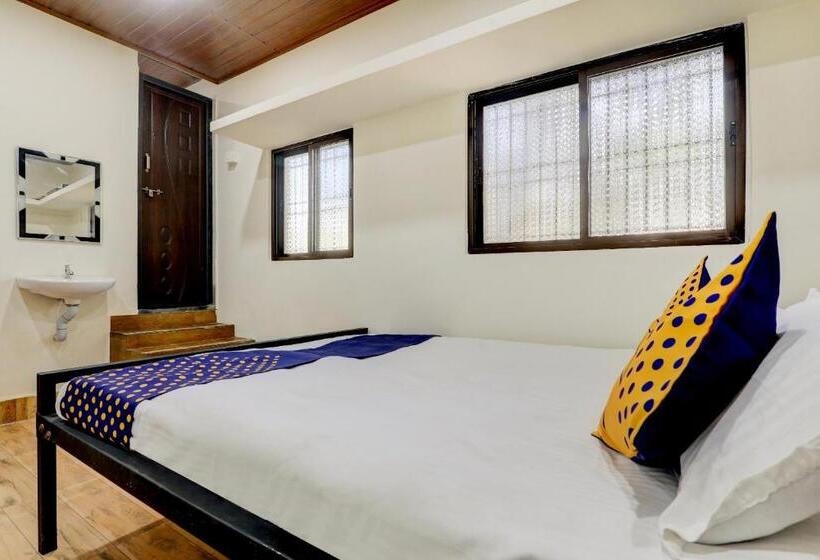 ホテル Spot On Nandish Lodge