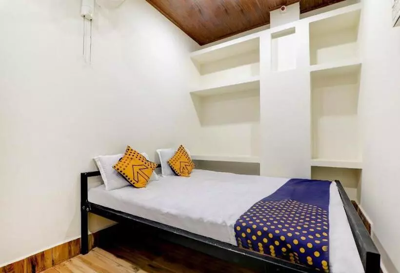 ホテル Spot On Nandish Lodge