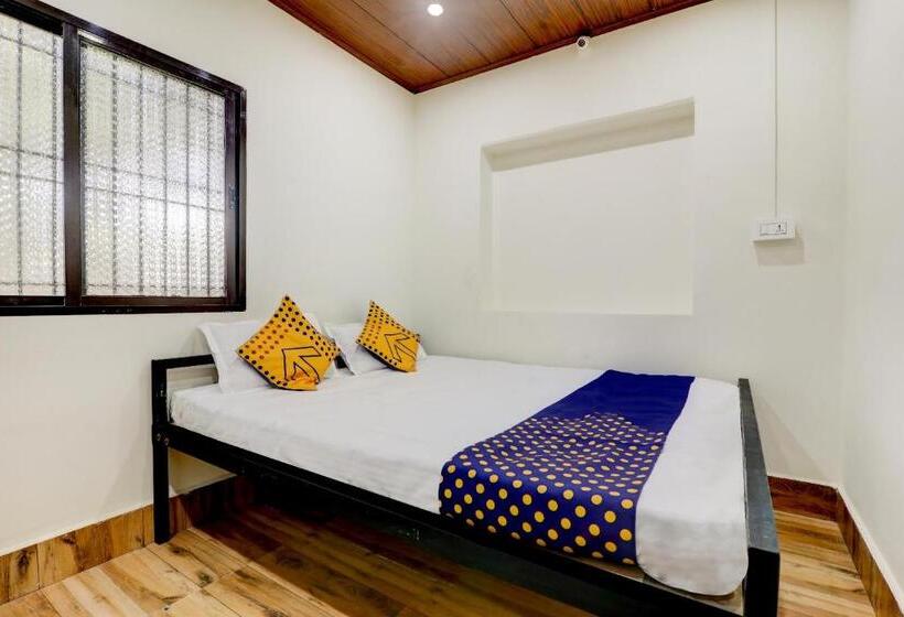 ホテル Spot On Nandish Lodge