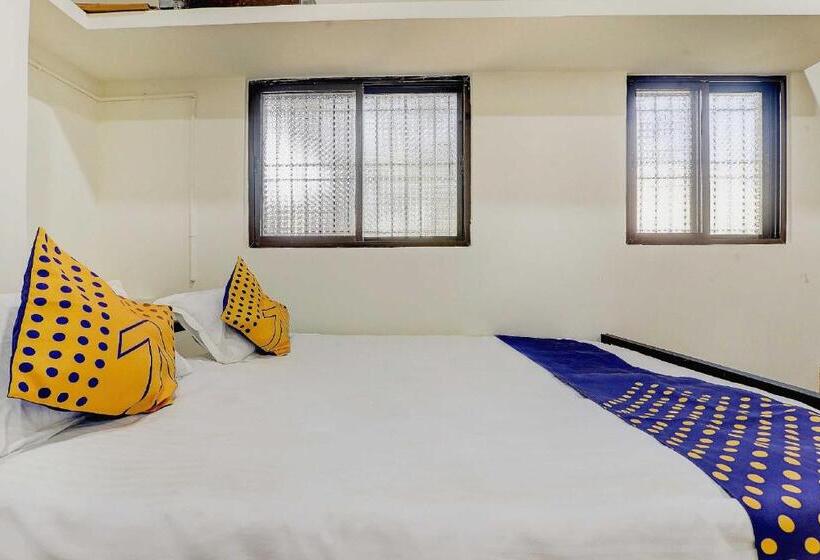 ホテル Spot On Nandish Lodge