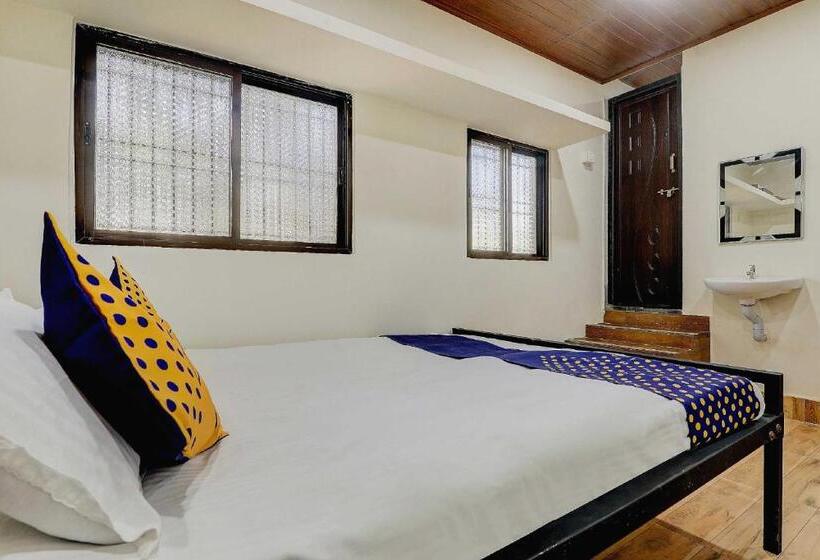 ホテル Spot On Nandish Lodge