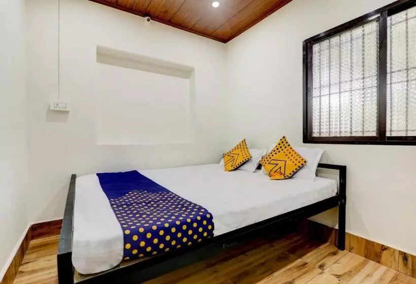 ホテル Spot On Nandish Lodge