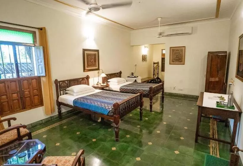 ホテル The Bangala Chettinad