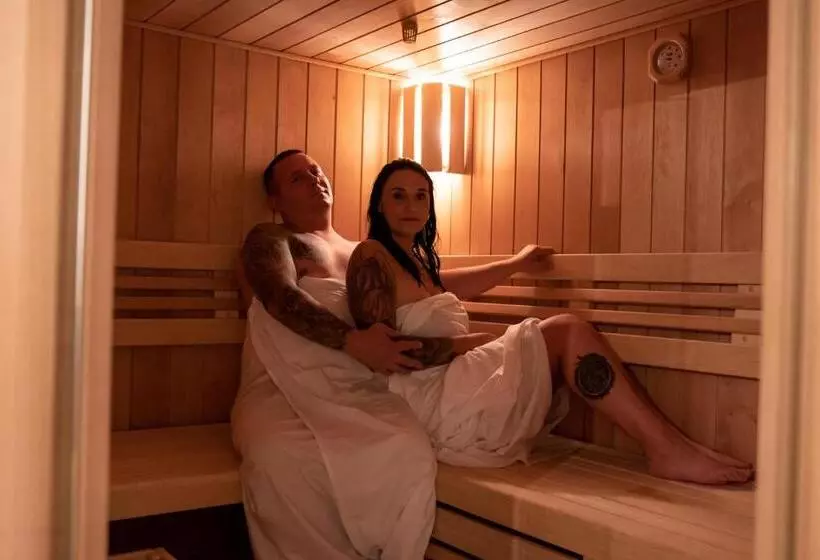 Hotelli švýcarský Dům