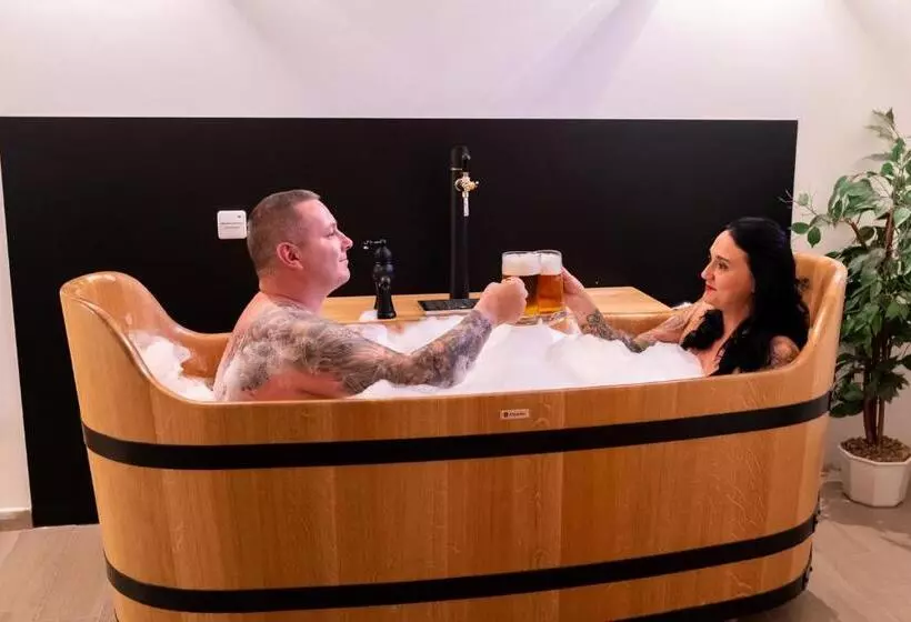 Hotelli švýcarský Dům