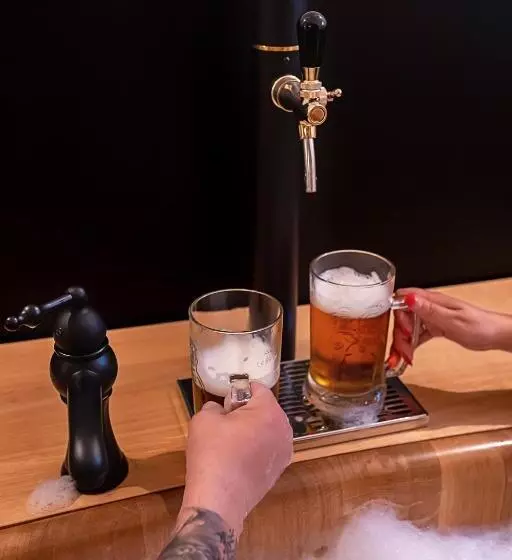 Hotelli švýcarský Dům