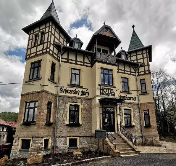 Hotelli švýcarský Dům