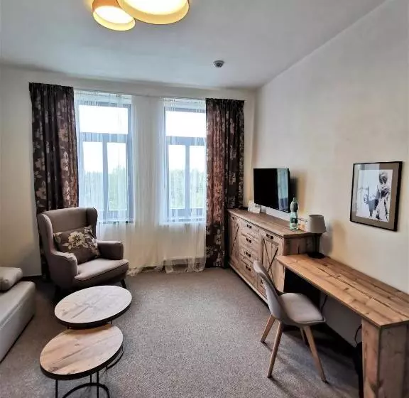 Hotelli švýcarský Dům