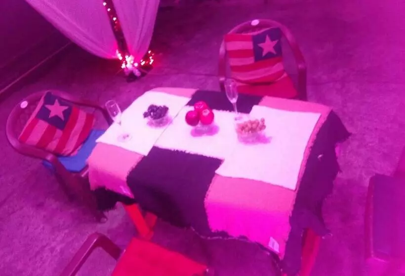 ペンション Hideout