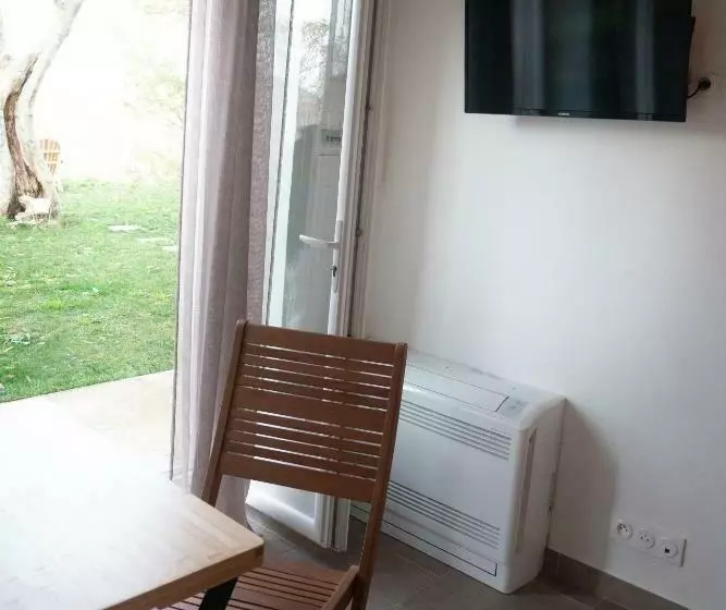 ペンション Mulinu Biancu