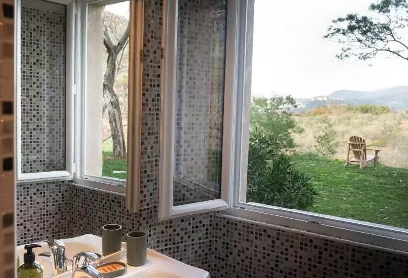 ペンション Mulinu Biancu