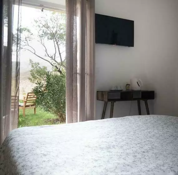 ペンション Mulinu Biancu