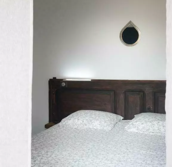 ペンション Mulinu Biancu