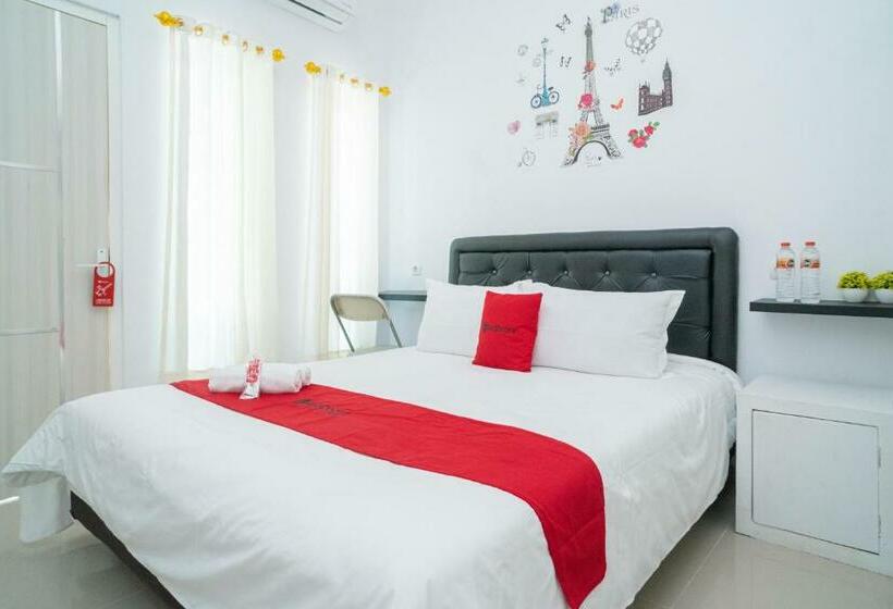 Pension Reddoorz Syariah At Winong Nganjuk