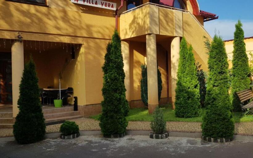 بنسيون Villa Vera